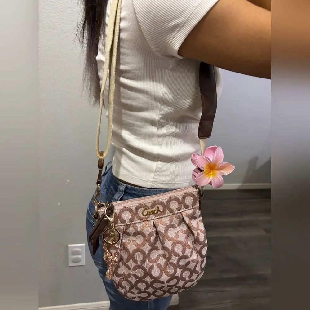 Coach elegant crossbody